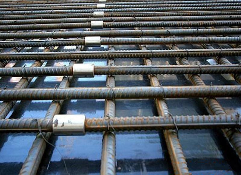 德惠为什么建楼房时，要在钢筋上加一排小圆环？原来作用这么大